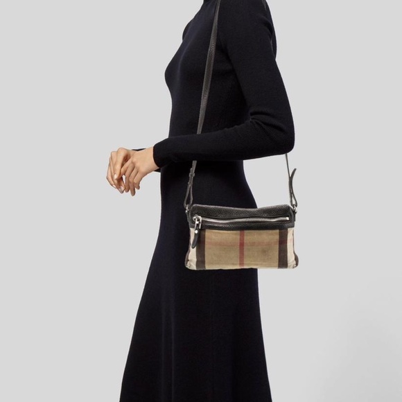 Authentic Burberry House Check Shoulder Bag Beige/Black - Picture 13 of 15